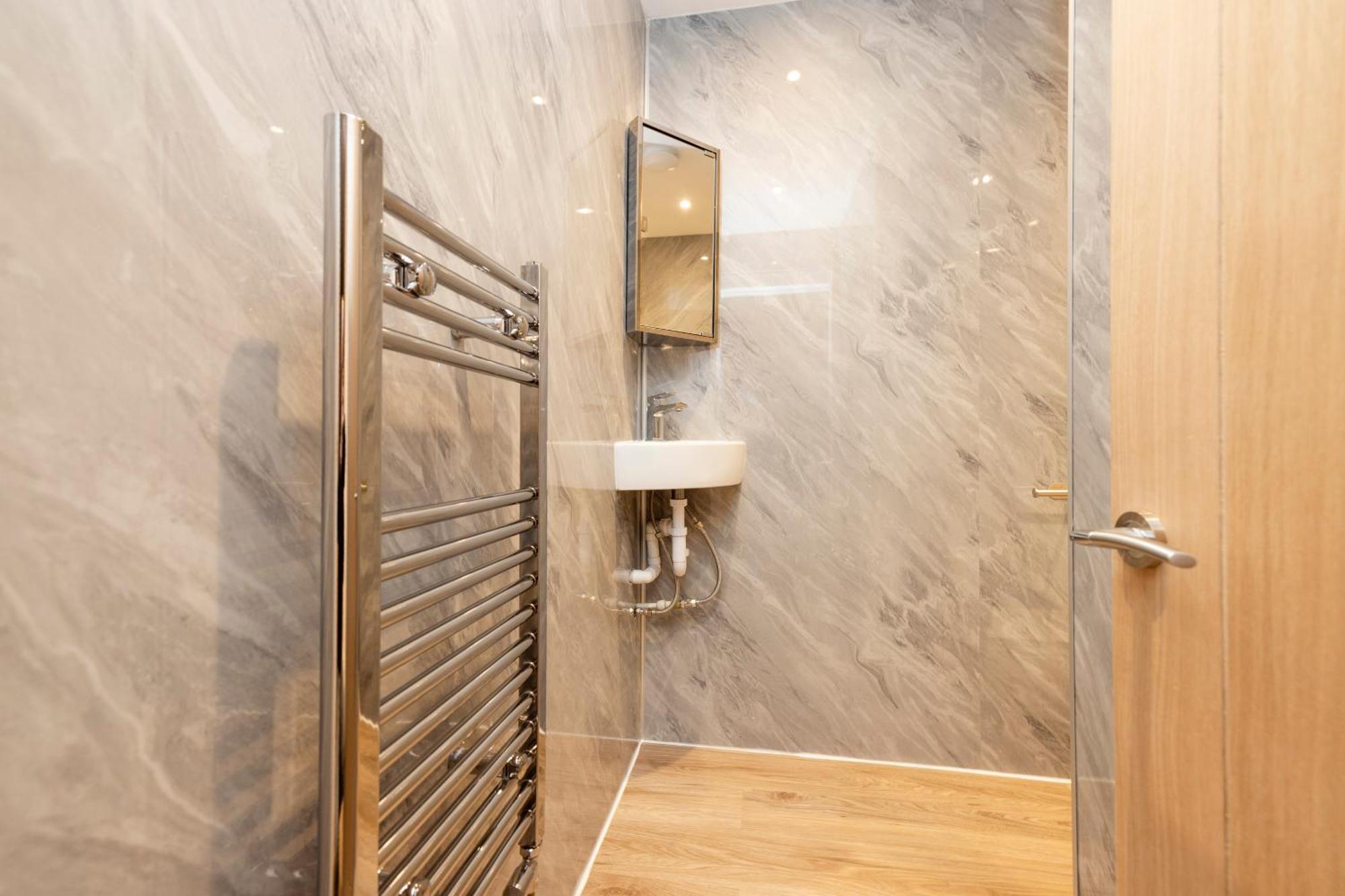 Joivy 3Br Flat In Haymarket With Free Parking Единбург Екстер'єр фото