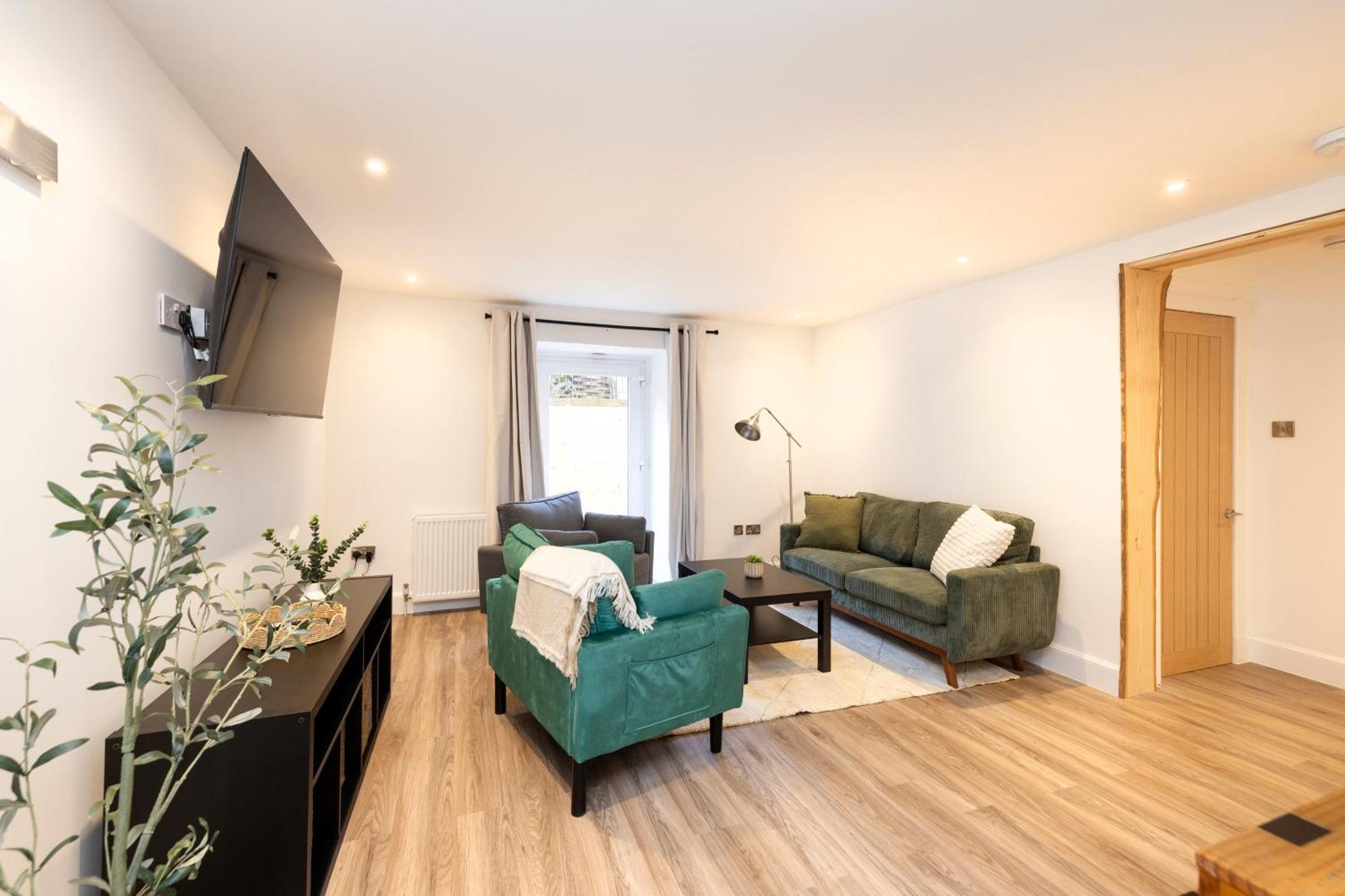 Joivy 3Br Flat In Haymarket With Free Parking Единбург Екстер'єр фото