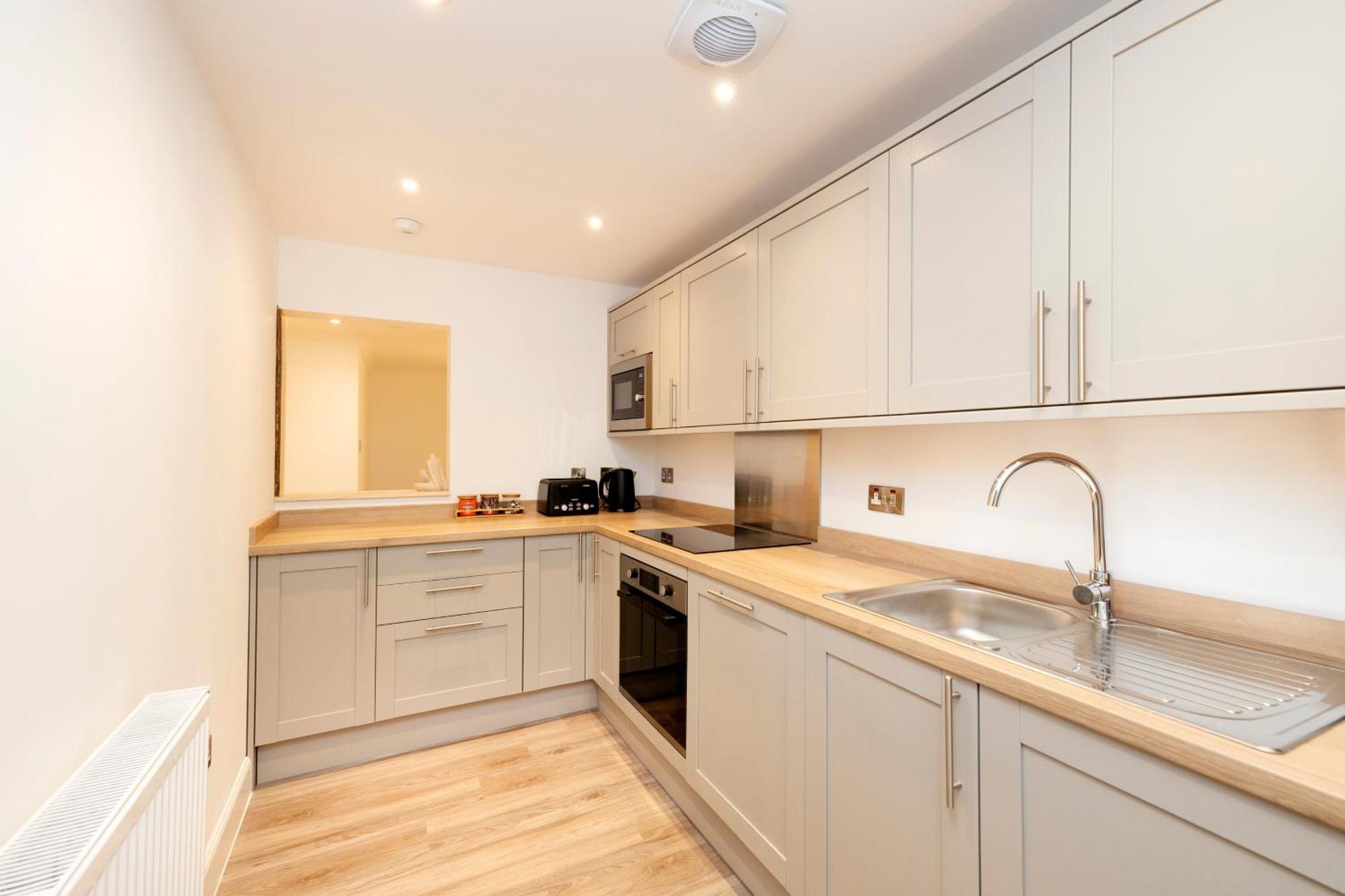 Joivy 3Br Flat In Haymarket With Free Parking Единбург Екстер'єр фото