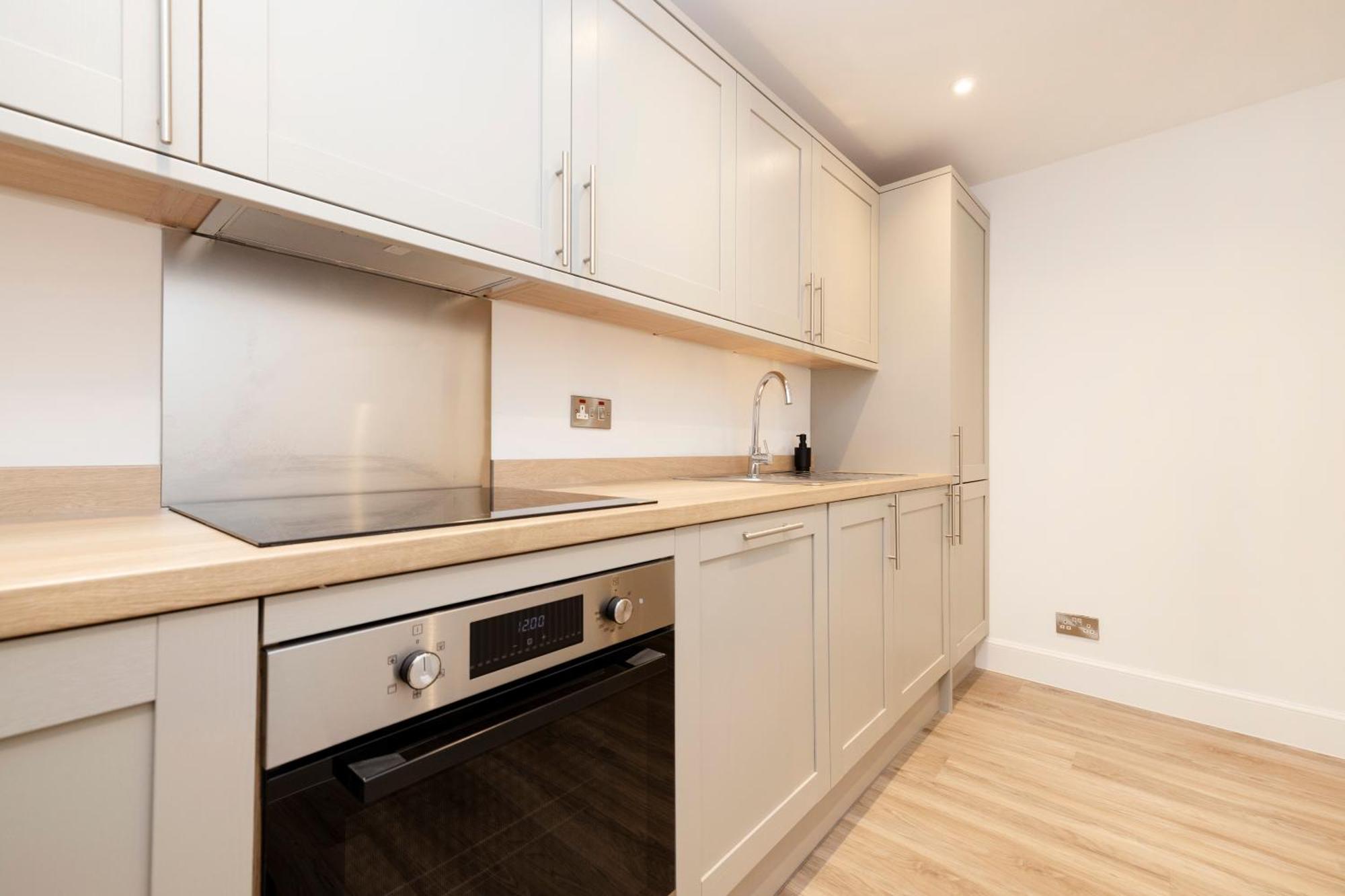 Joivy 3Br Flat In Haymarket With Free Parking Единбург Екстер'єр фото